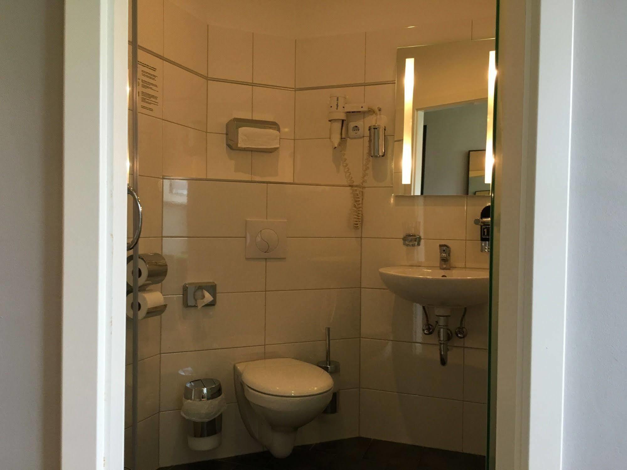 Landmark Am Kracauerplatz Hotel Berlino